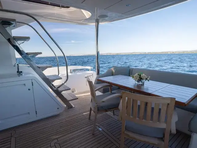 Sunseeker Manhattan 68