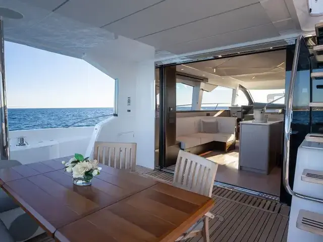 Sunseeker Manhattan 68