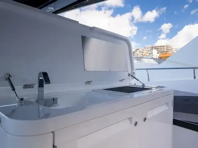 Sunseeker Manhattan 68