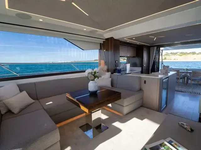 Sunseeker Manhattan 68