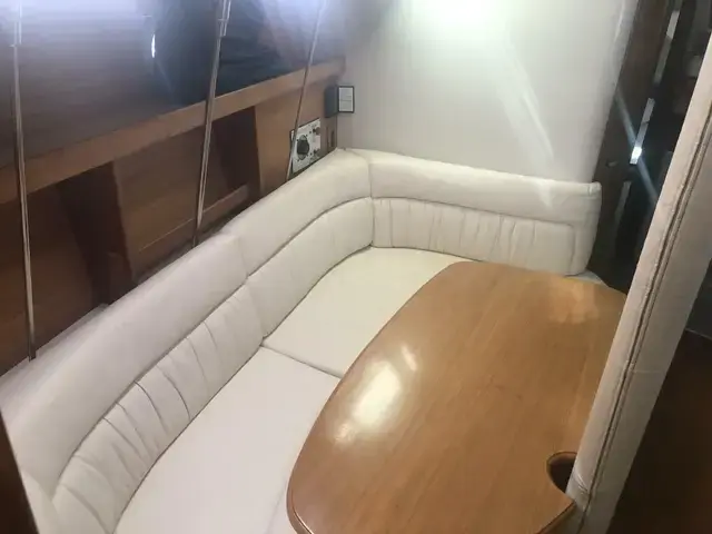 Catalina 320