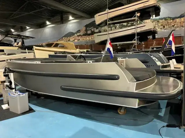 Van Vossen tender 650 E-propulsion 6kW