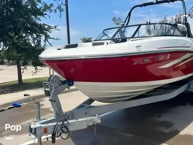 Bayliner Vr5