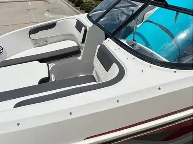 Bayliner Vr5