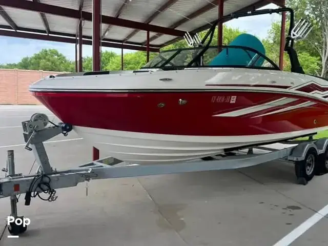 Bayliner Vr5