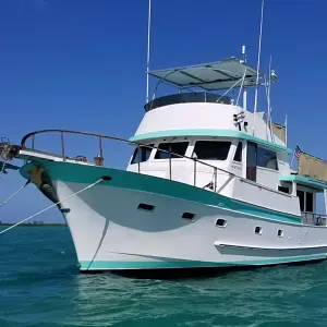 1980 Marine Trader Pilothouse