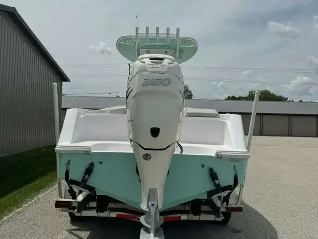 Streamline Center Console