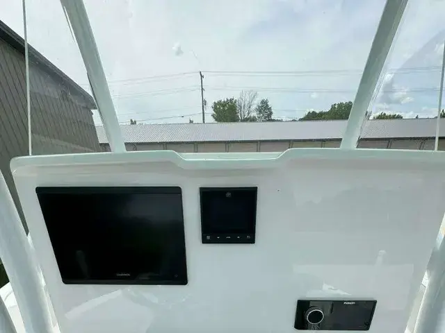 Streamline Center Console