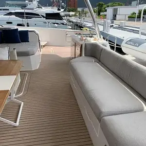 2022 Fountaine Pajot Power 67