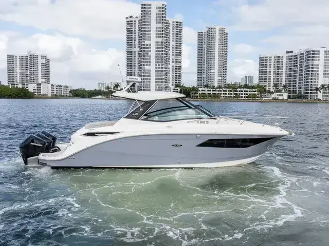 Sea Ray 320 Sundancer