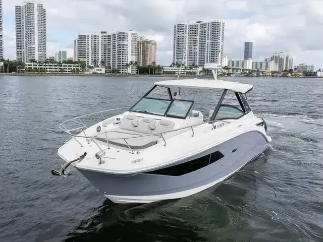 Sea Ray 320 Sundancer