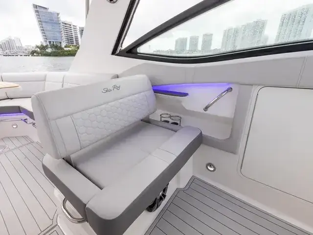 Sea Ray 320 Sundancer