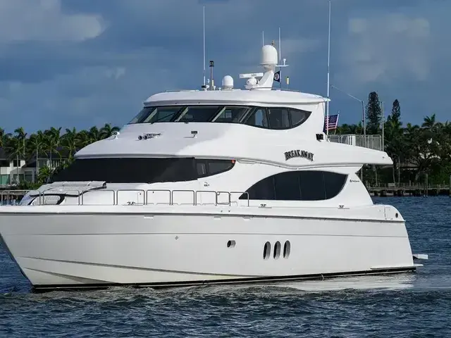 Hatteras 80