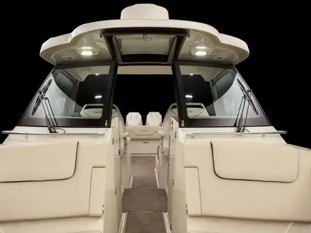 Chris Craft Calypso 32