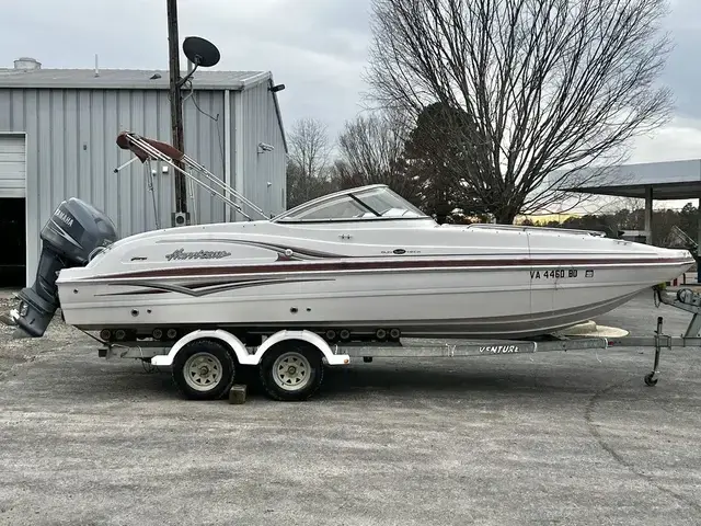 Hurricane 237 Sundeck