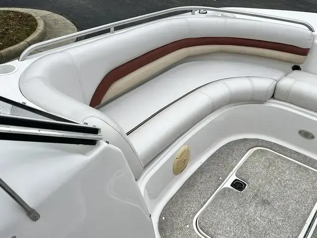 Hurricane 237 Sundeck