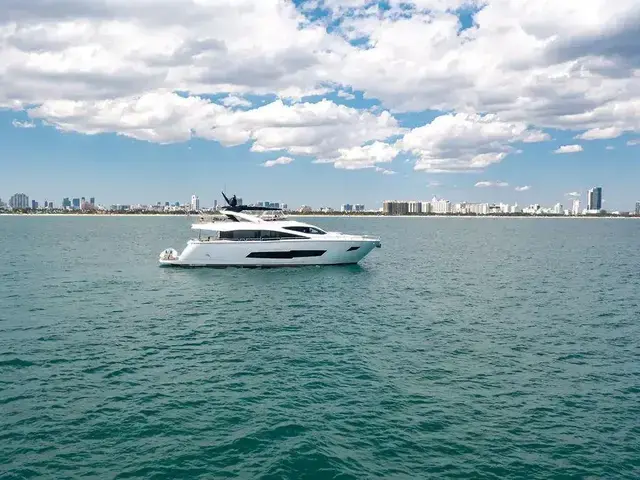 Sunseeker 86 Yacht