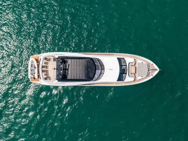 Sunseeker 86 Yacht