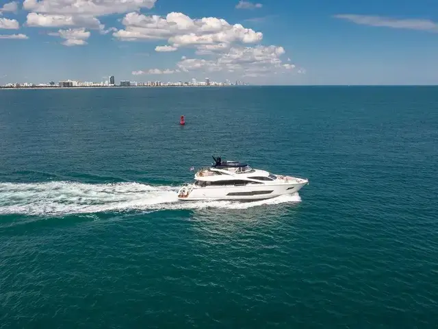 Sunseeker 86 Yacht