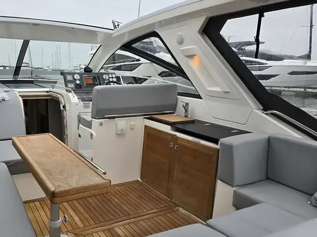 Sealine SC35