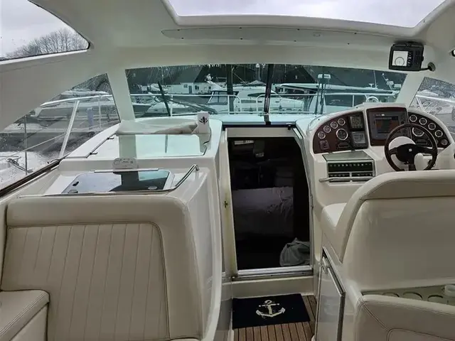 Prestige 34