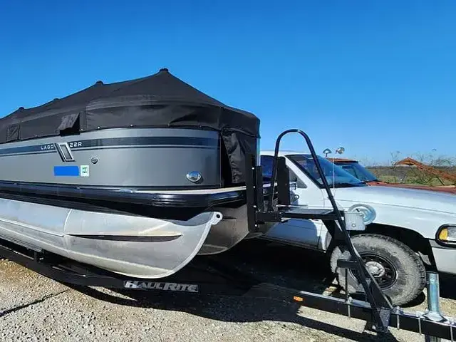 Misty Harbor Viaggo Lago L22R