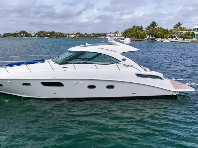 Sea Ray 47