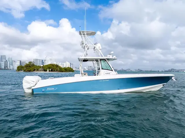 Boston Whaler 350 Outrage