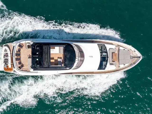 Sunseeker 86 Yacht