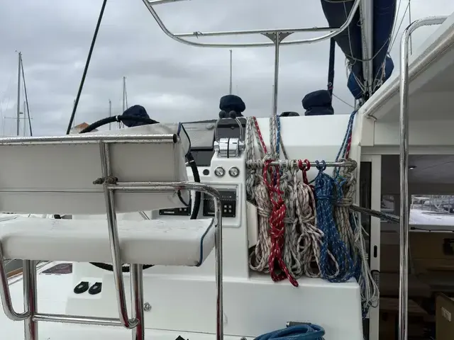 Lagoon 400