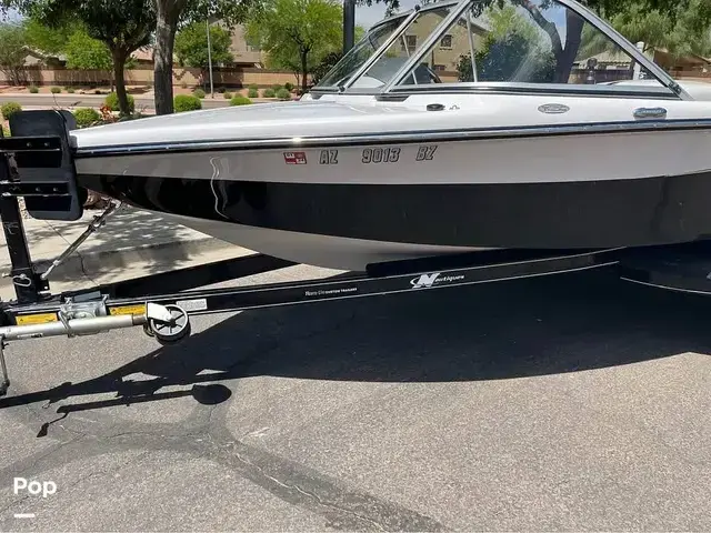 Correct Craft Ski Nautique 196