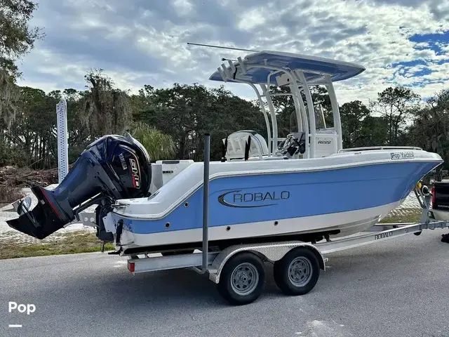 Robalo 222 Explorer