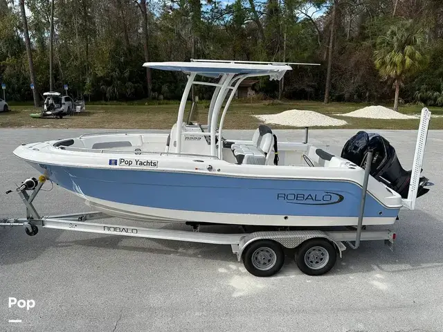 Robalo 222 Explorer