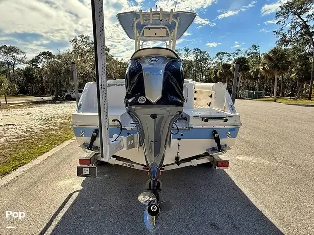 Robalo 222 Explorer