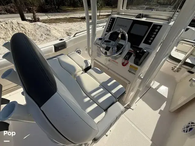 Robalo 222 Explorer