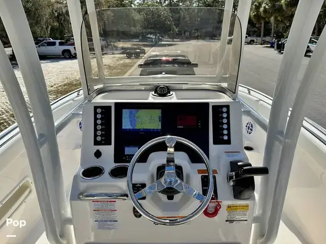 Robalo 222 Explorer