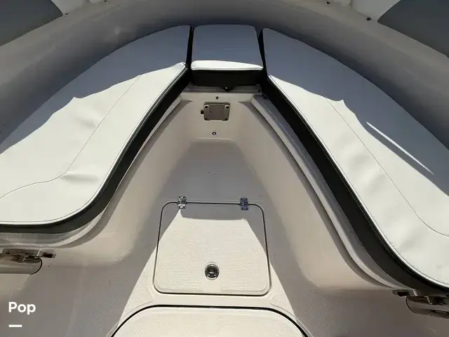 Robalo 222 Explorer