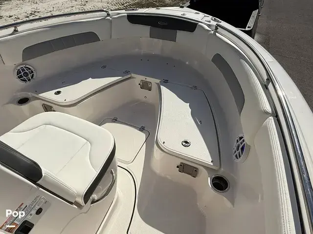 Robalo 222 Explorer