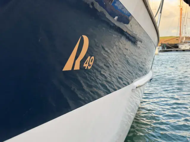 Hallberg Rassy 49