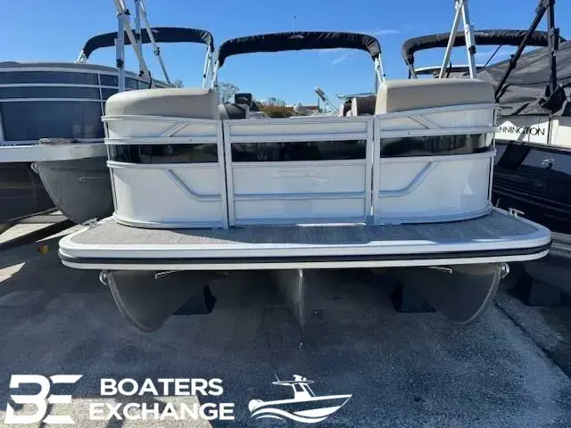 Bennington Pontoons 21SLSE