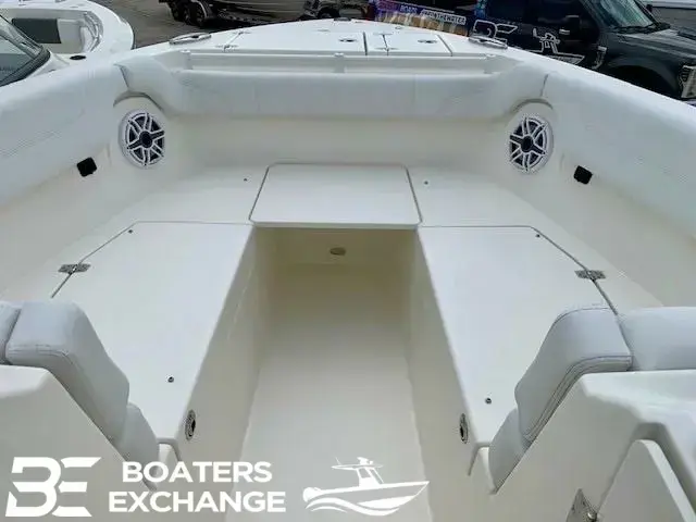 Cobia 280 Dual Console