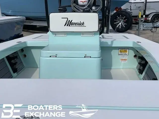 Maverick Boats HPX-V 17