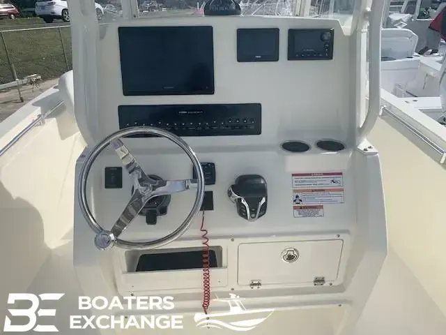 Cobia 240 Center Console