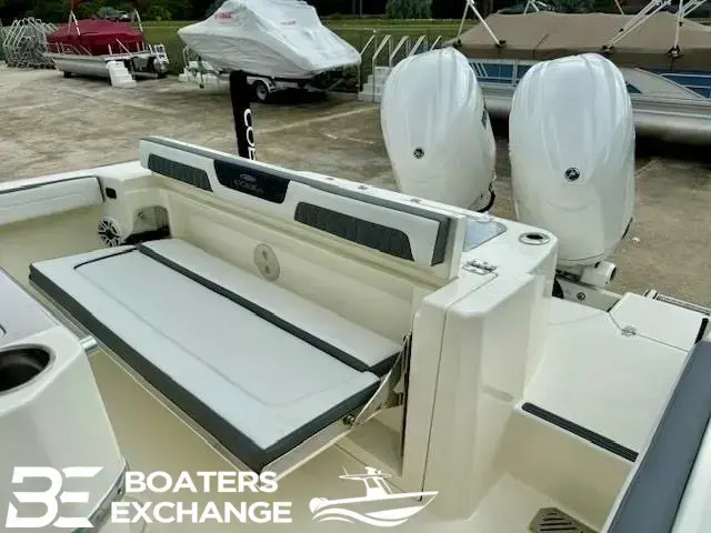 Cobia 265 Center Console