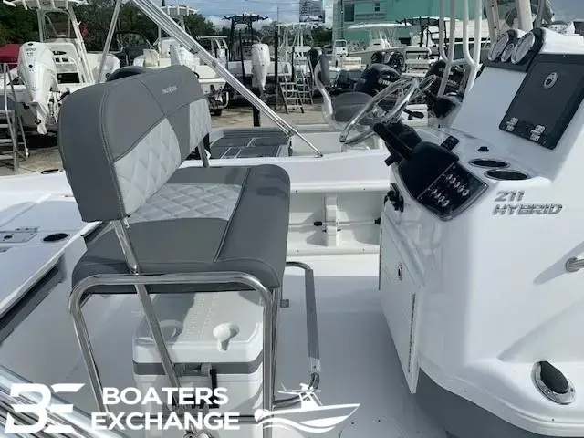 Nauticstar 211 Hybrid