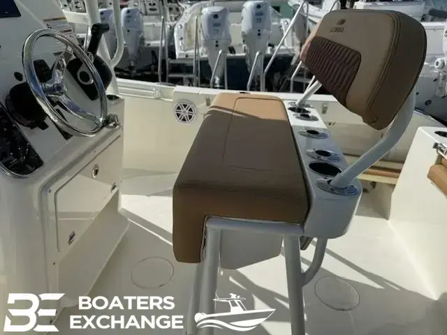 Cobia 220 Center Console