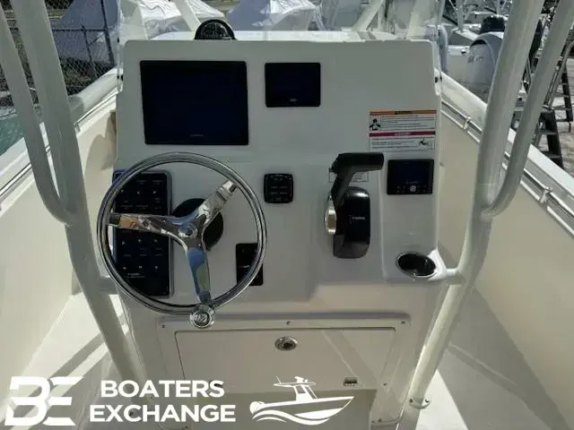 Cobia 220 Center Console