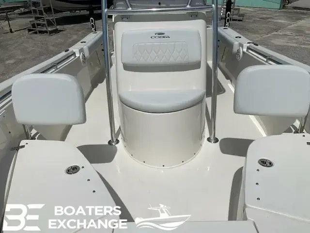 Cobia 220 Center Console