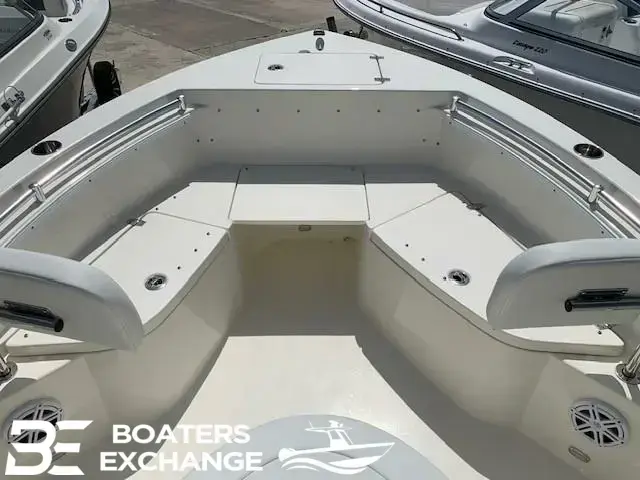 Cobia 220 Center Console