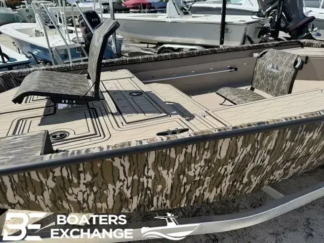 Avid Boats 18 Commander